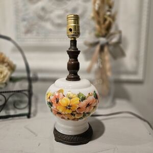 Vintage Accurate Casting Company Inc Milk Glass Floral Hurricane Lamp Works 13"